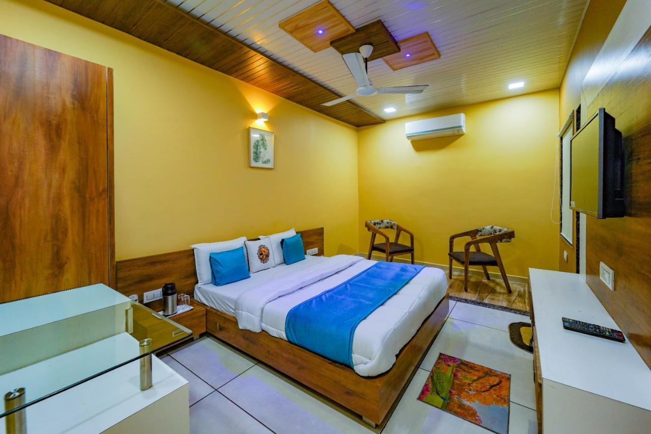 The Nest Residency Hotel Ahmedabad Exterior photo