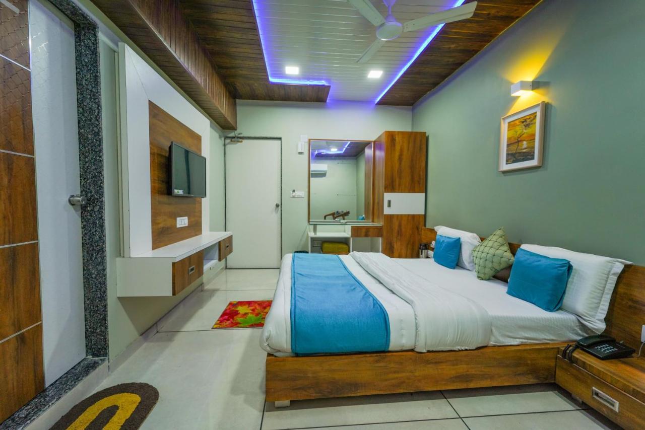 The Nest Residency Hotel Ahmedabad Exterior photo